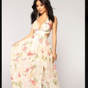Fashion Nova Maxi dress